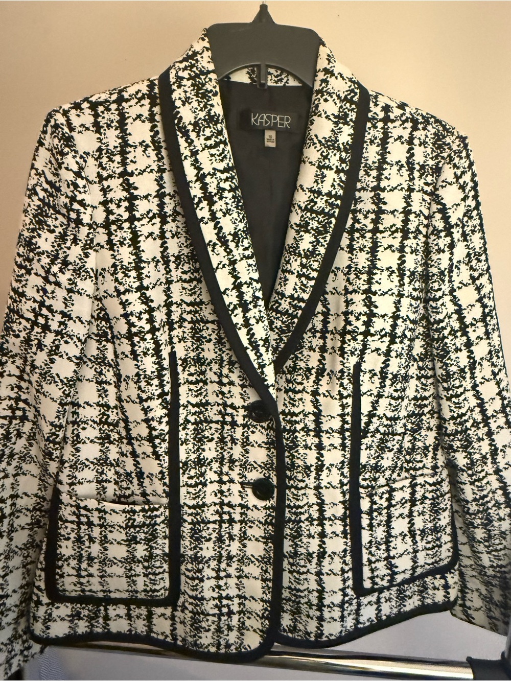 Kasper Black and White Tweed-Style Blazer with Contrast Trim